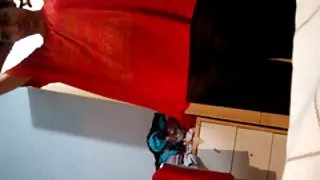 Indiase moslim meisje strippen en wil de pik