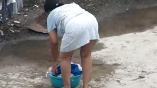 Spionage-indische tante - kont bukken - booty voyeur