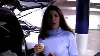 Lekker pijpen in de auto