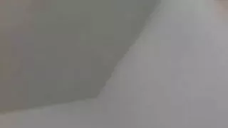 Zwart meisje spuit !!