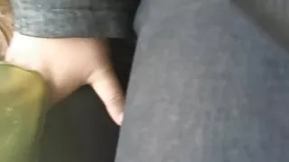 Tasten vrouw been op de bus(part2)