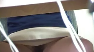 Harige upskirt