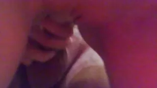 Maagdelijke anus met crème penetred !!!