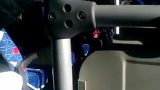 Tieten tonen in de bus