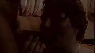 Mollige st meisje klaarkomen