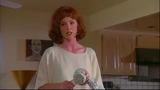 Julianne moore - short cuts - blootgesteld bush en kont bloot